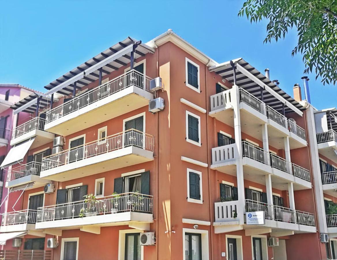 Apus Family Apartment Lefkáda Buitenkant foto